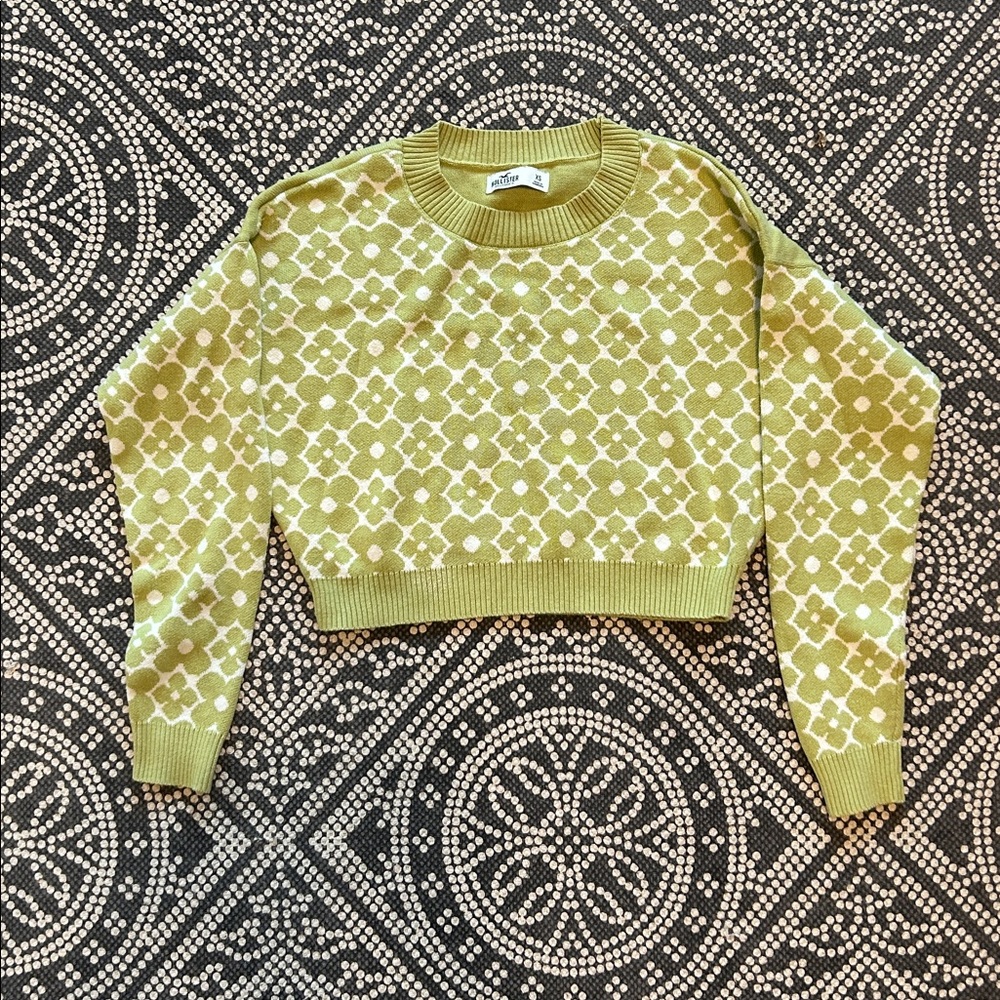 Hollister Cropped Geometric Knit Top